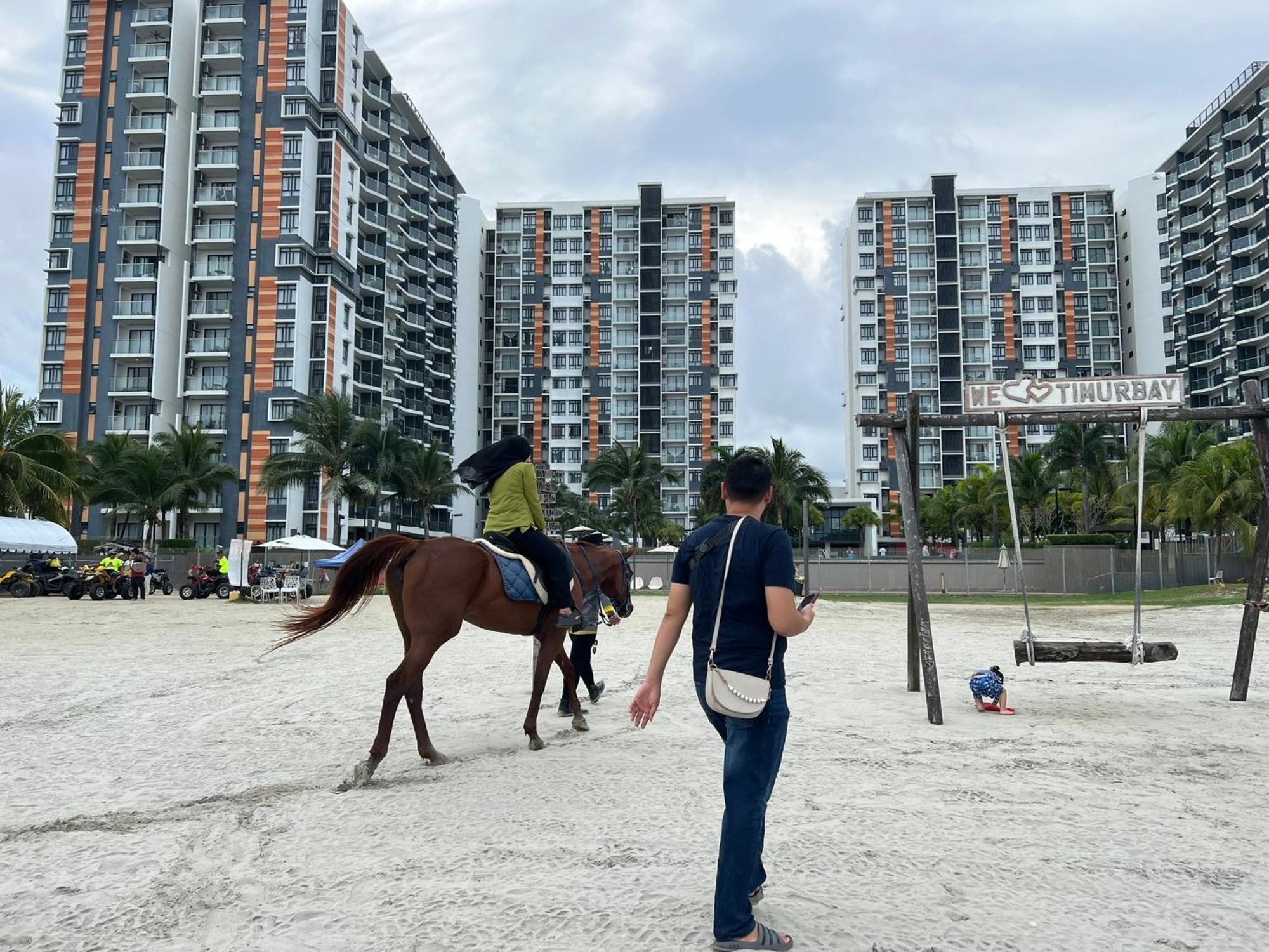 Vitaminsea Seaview 6Pax Studio Netflix B-7-03 Kuantan Bagian luar foto