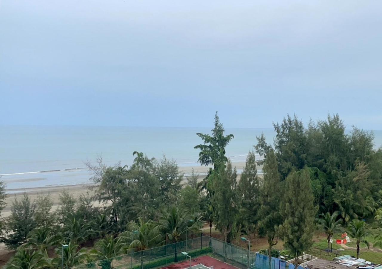 Vitaminsea Seaview 6Pax Studio Netflix B-7-03 Kuantan Bagian luar foto